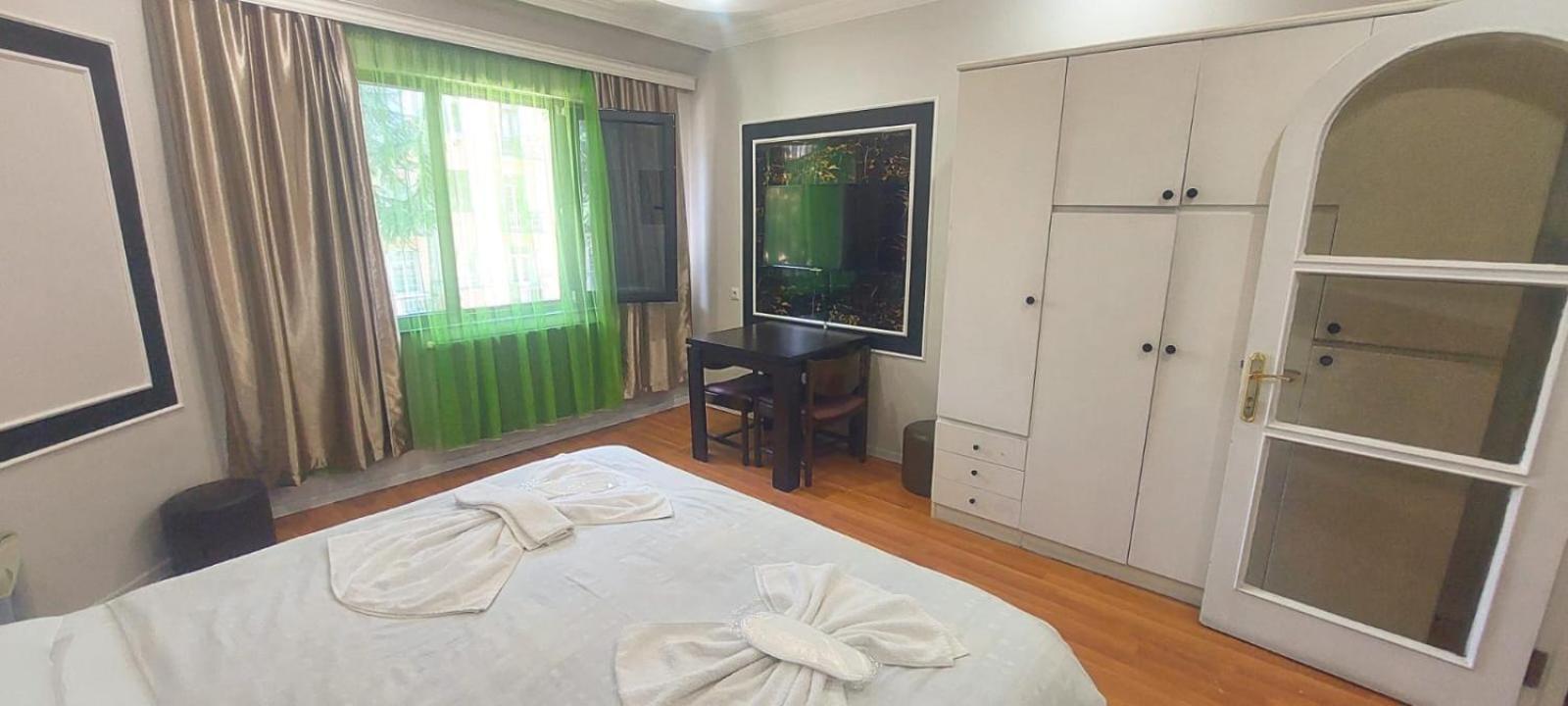 Metrepol Hotel Батумі Екстер'єр фото