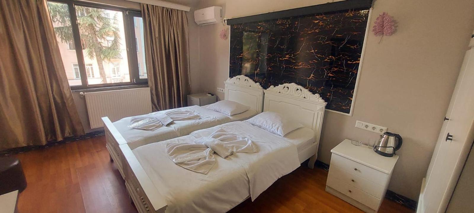 Metrepol Hotel Батумі Екстер'єр фото