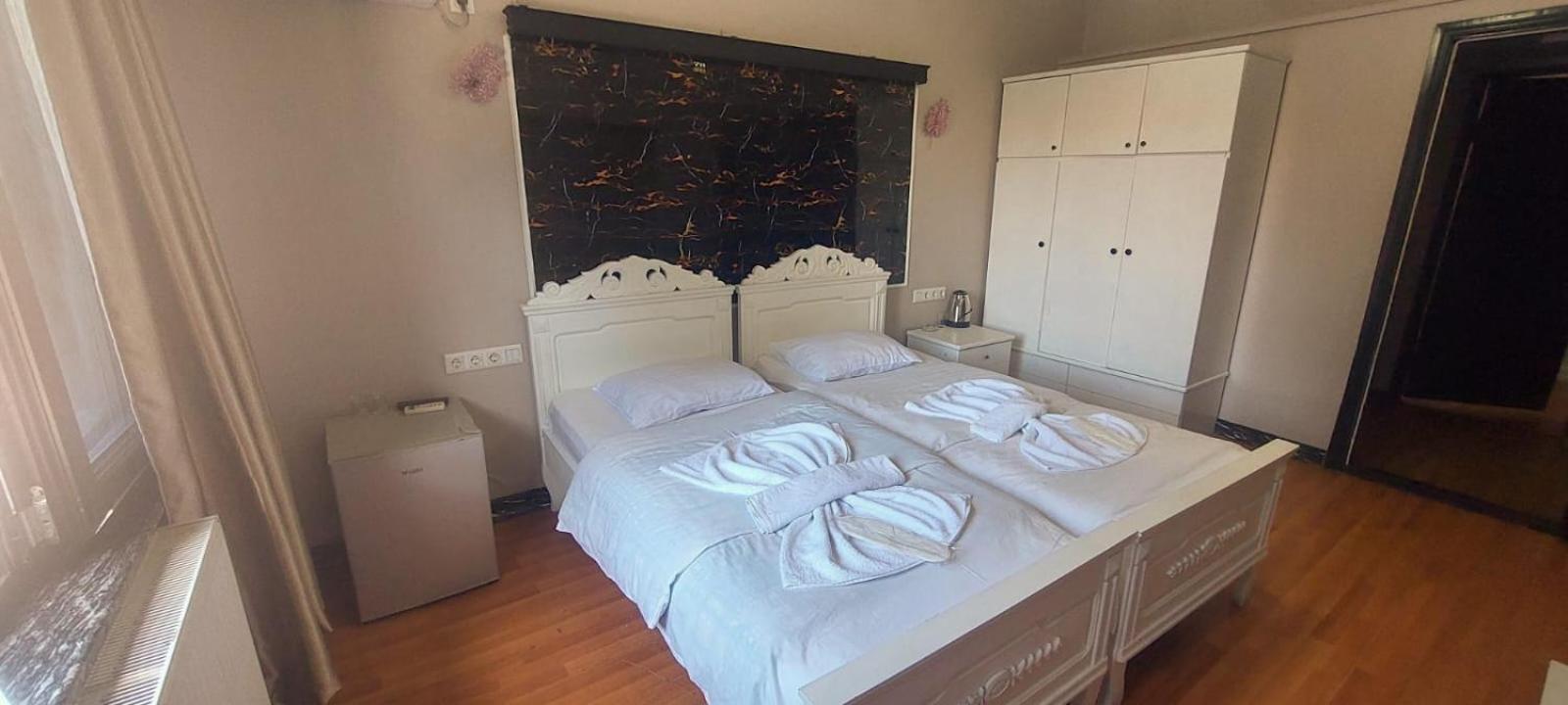Metrepol Hotel Батумі Екстер'єр фото