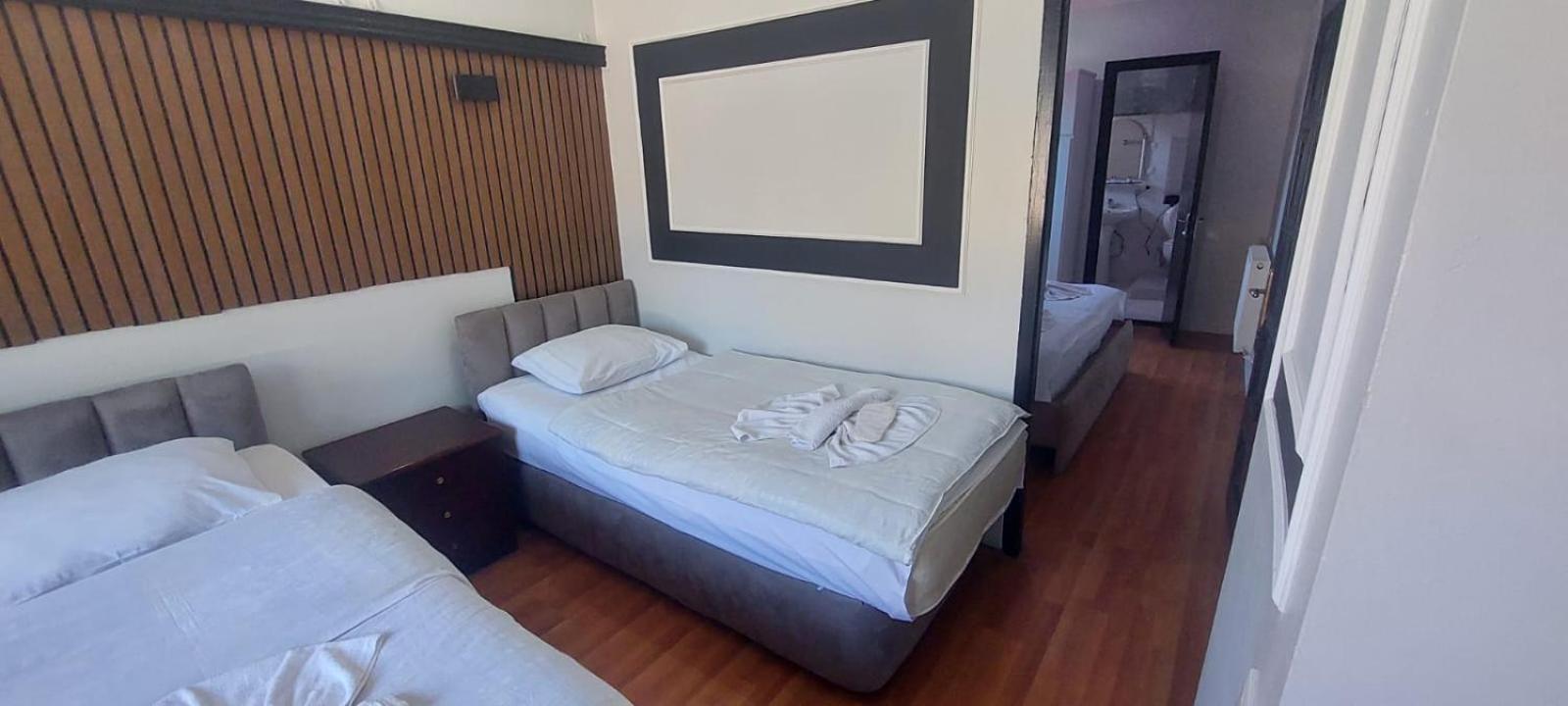 Metrepol Hotel Батумі Екстер'єр фото