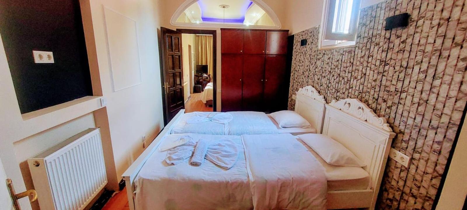 Metrepol Hotel Батумі Екстер'єр фото